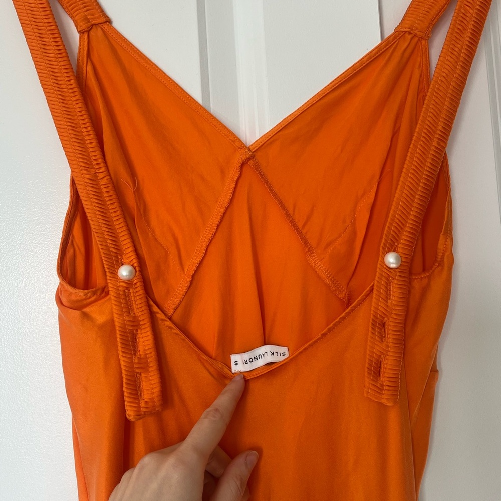 Silk Laundry, Deco Rushed Dress - Picture 5 of 11